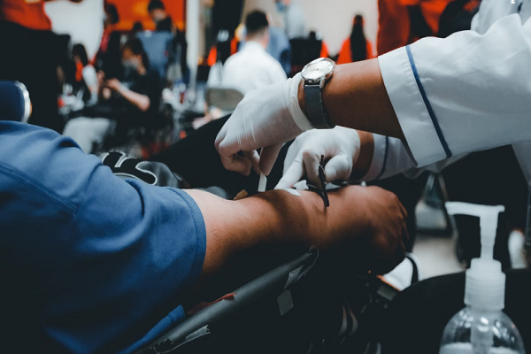 com quantos quilos pode doar sangue
